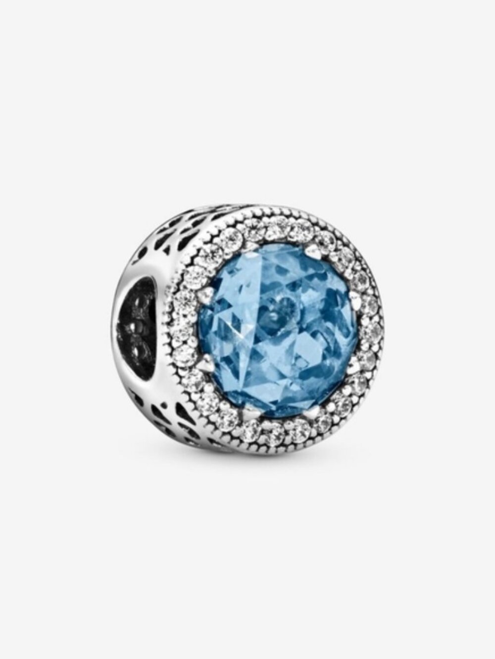 Pandora Sparkling Sky Blue Charm